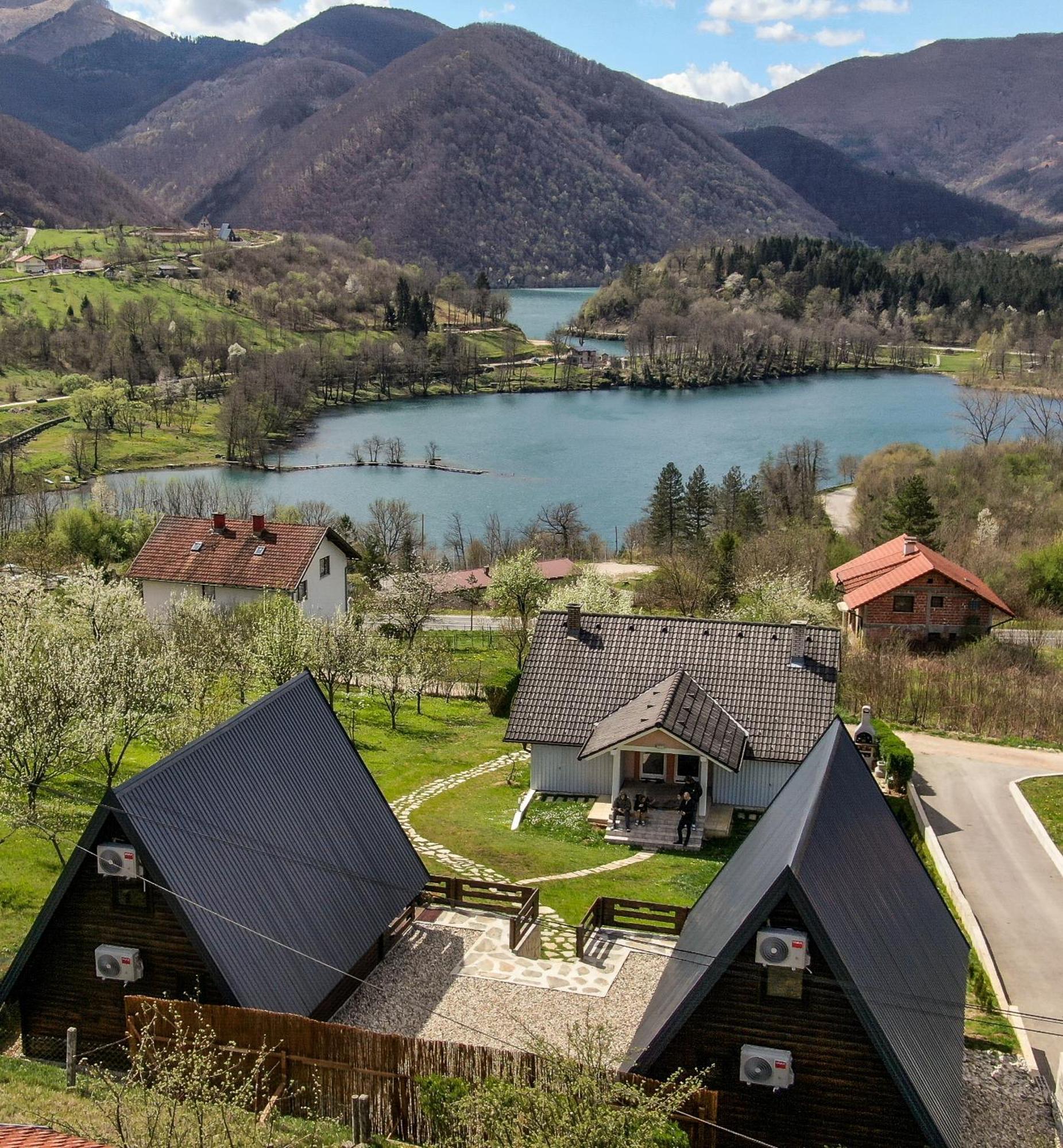 Cottages Relax Jajce Luaran gambar