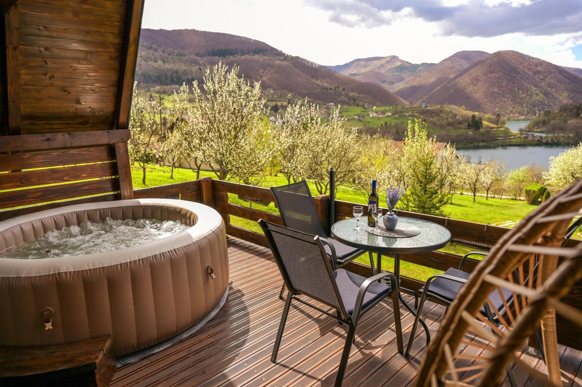 Cottages Relax Jajce Luaran gambar